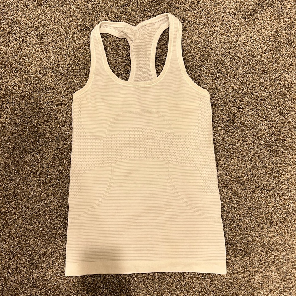 Lululemon swiftly tech tank